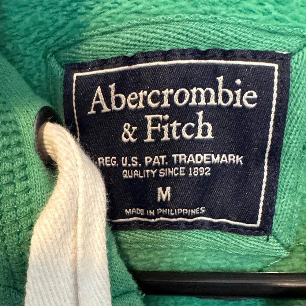 Abercrombie & Fitch Green Hoodie with White Accents - Picture 3 of 4